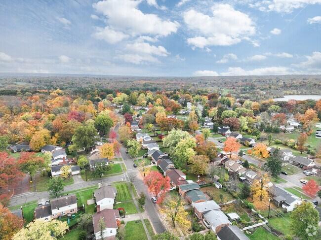 Village of Greenhills Community